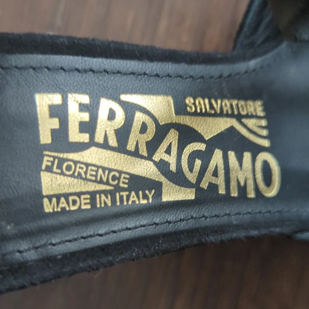 Salvatore Ferragamo Black/Pink Suede And Leather Fergie T-Strap Pumps - Picture 11 of 13